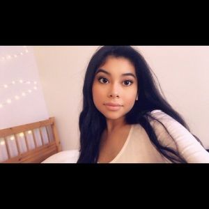 Meet your Posher, Ellie